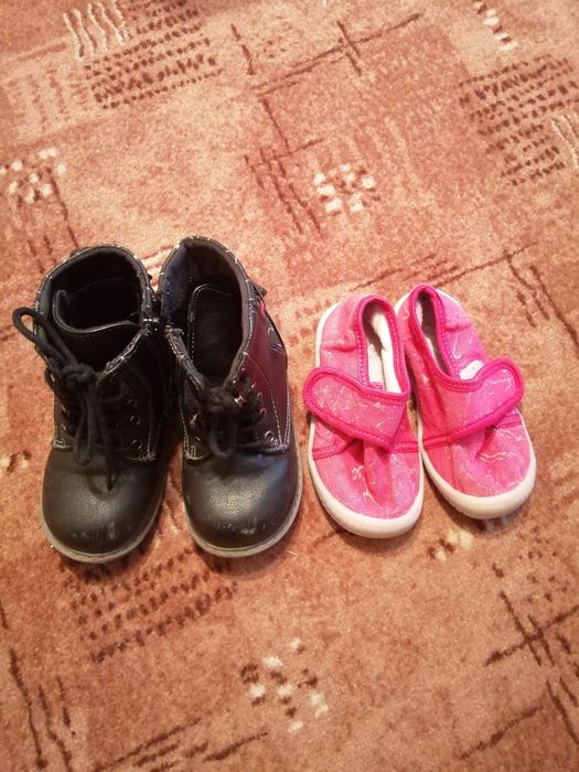 Обувки за момиче