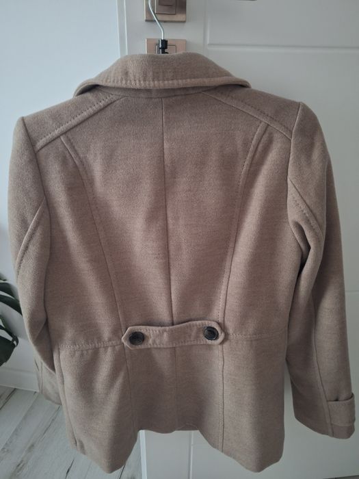 Haina de dama, mărime 40, culoare crem