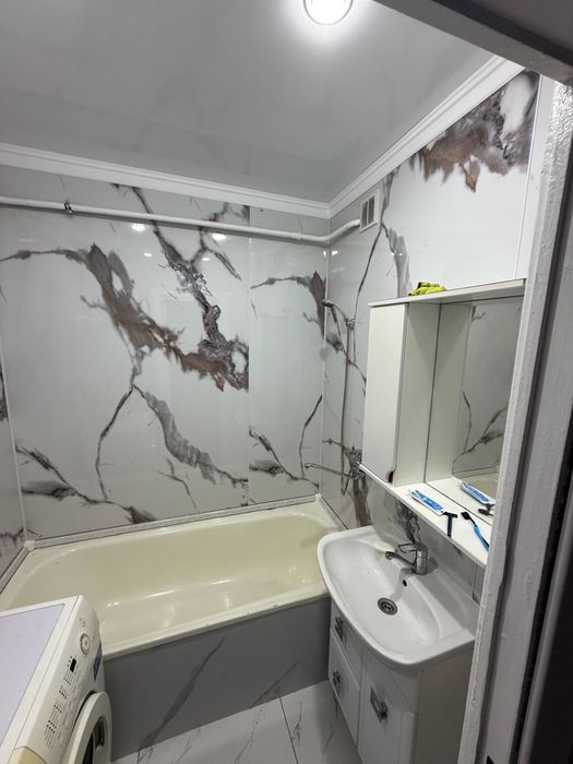 Продам квартиру 4-х комн.