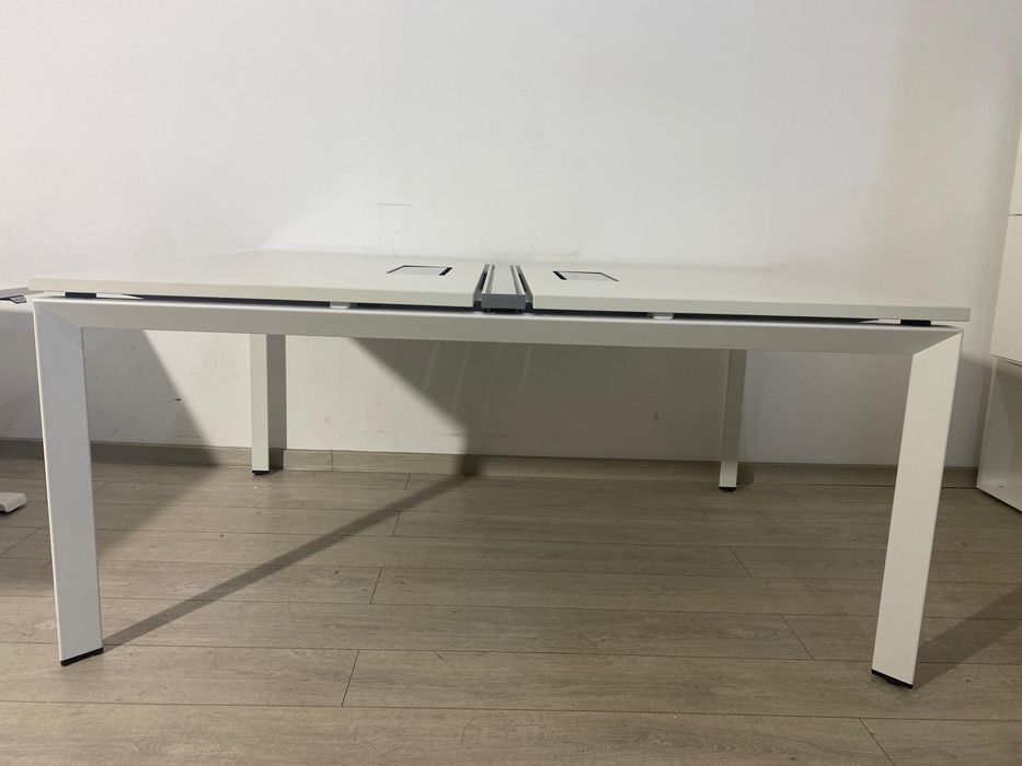 Birou Dublu Steelcase 160x120 cm, cu Cadru Metalic