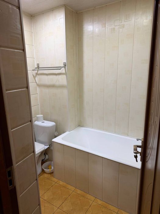 Аренда 2х комнатной рядом с метро Космонавтов