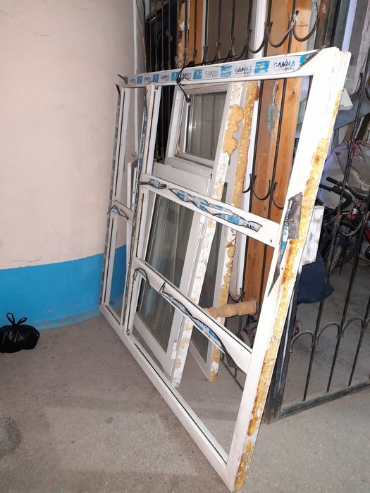 Продам пластиковые рамы