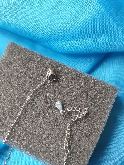 Сребърно колие змия