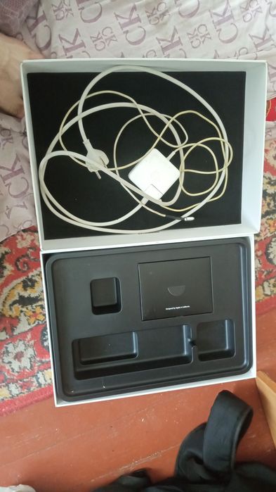 MacBook Air 13" | 2017 |