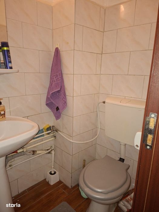 Apartament decomandat Rovine