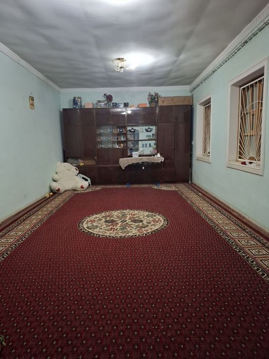 Uchastka betonka yul yoqasida