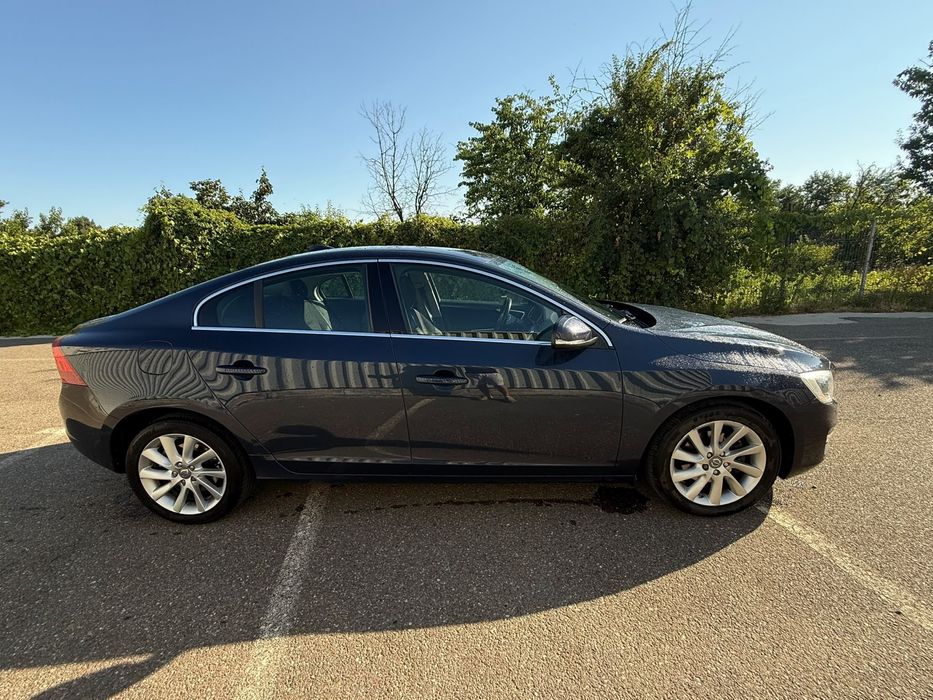Volvo S60 D3 2015