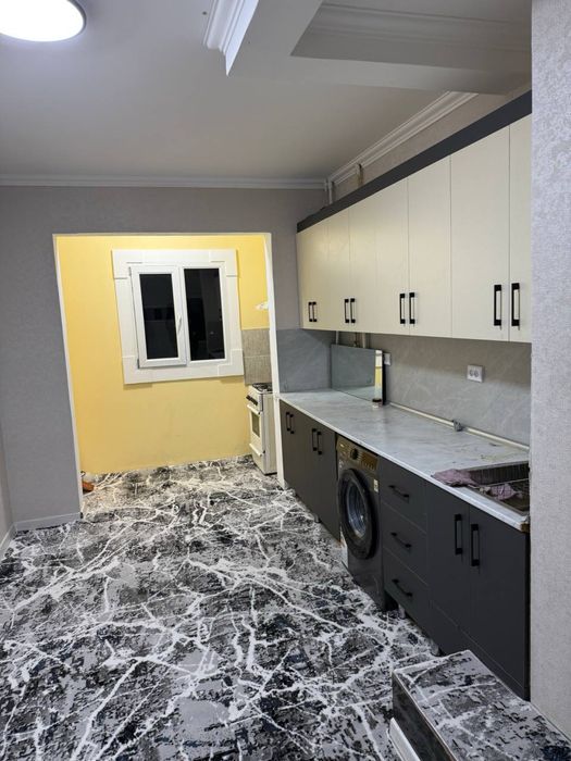 Srochna Sotiladi Yunsobod 4 kv 2/3/9