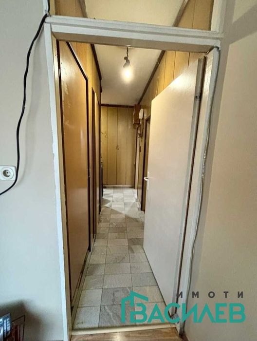 Продава се Двустаен апартамент в София, Център - 65 кв.м за 2300 €/кв.м - Снимка #8