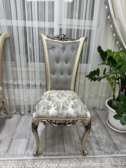 Стулья для зала 8 штук. Ручная работа