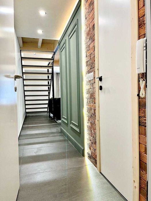 Продава се Тристаен апартамент в София, Люлин 8 - 98 кв.м за 1786 €/кв.м - Снимка #3