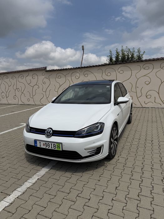 VOLKSWAGEN Golf 2015 — imagine 2