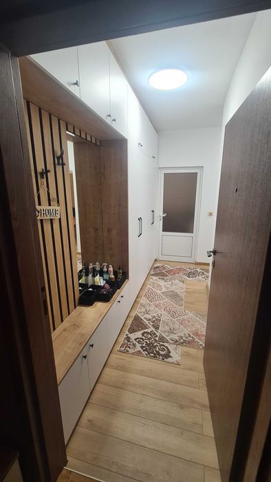 Дава се под наем Тристаен апартамент в Благоевград, Широк център - 63 кв.м за 398.82 € - Снимка #8