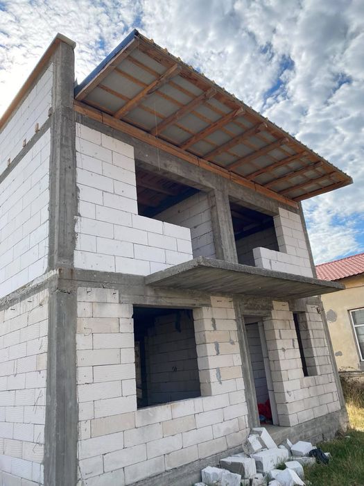 Casa de vanzare Filiasi