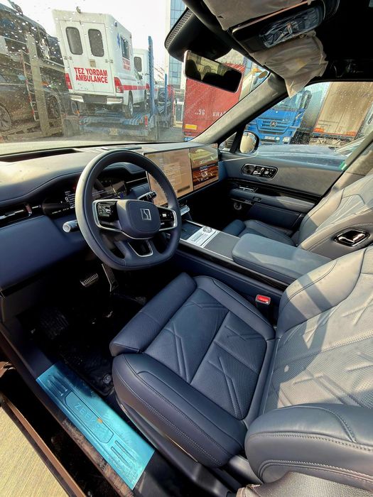 **Zeekr 9x ultra 70kv black edition