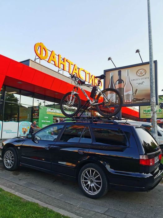 2бр. THULE стойки за велосипед