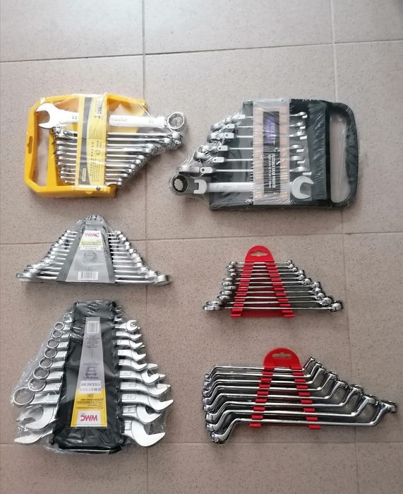 Щанги за гуми. Ключ джанти. Комплект звездогаечни ключове. Манометър