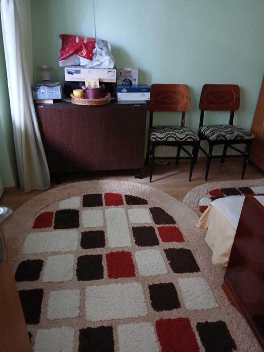 Vând apartament cu 2 camere