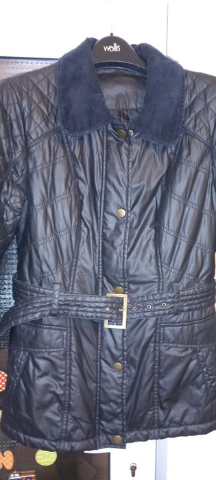 Jacheta fete marimea M-L/40-42