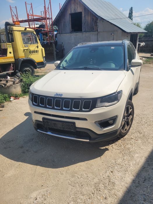 Dezmembrez jeep compass 14benzina