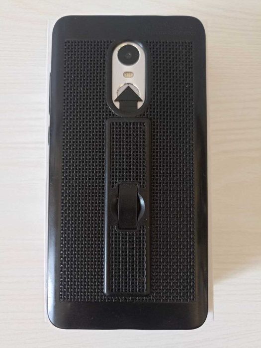 Продается смартфон Xiaomi Redmi Note 4 с коробкой