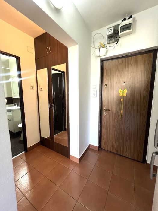 Apartament cu o cameră de vânzare Rogerius