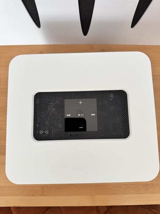 Bluesound Vault 2- Ripper Cd & Stocare 2Tb Hdd- Streamer Hi-Res-