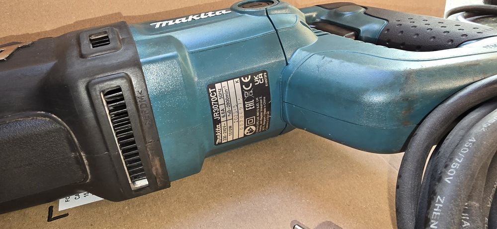 Makita JR3070CT  ferăstrău sabie 2023