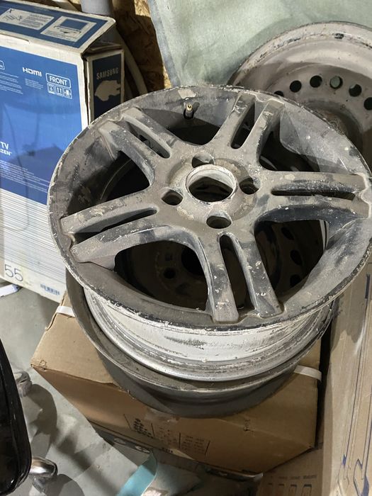 Продам дистки с дисками R-14