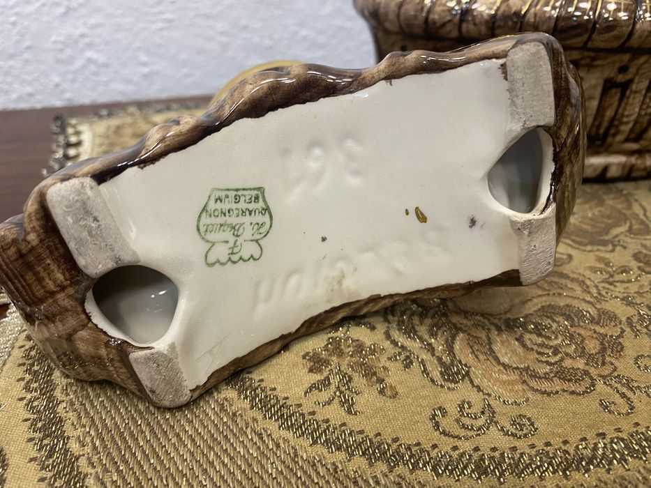 Белгийски порцеланов сет два свещника и кутия