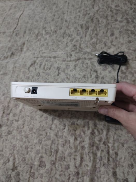 Продам вай фай роутер