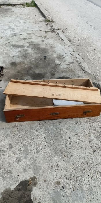 Старинен гардероб