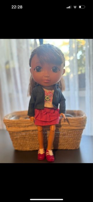 Papusa Lisa interactiva