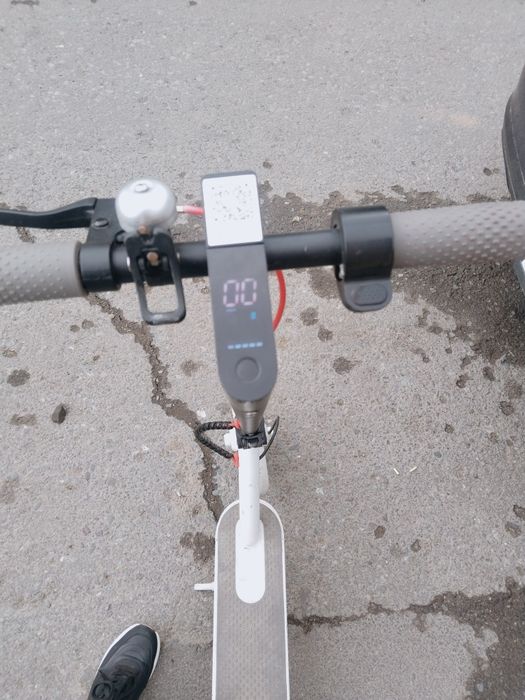 Продам электро самакат Xiaomi