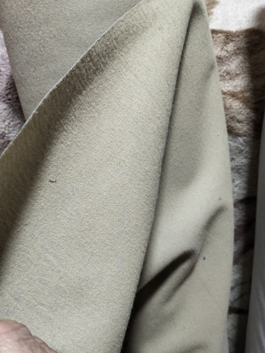 Дермантин сотилади 25мингнан метри