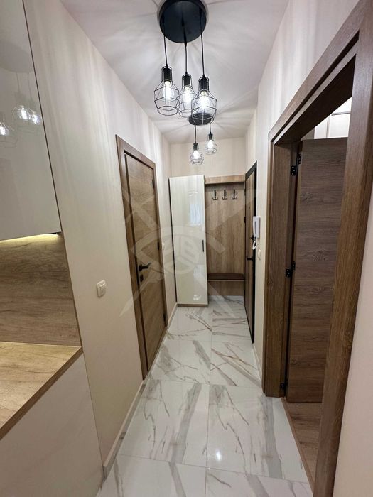 Дава се под наем Тристаен апартамент в Пловдив, Мараша - 107 кв.м за 299000 € - Снимка #2