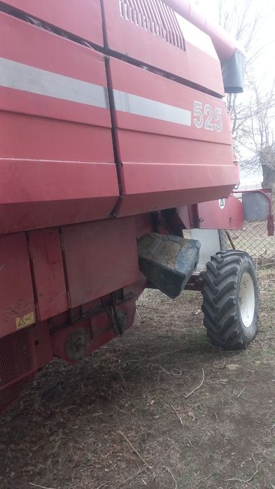 Продам комбайн Кейс 525