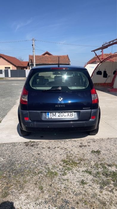Vand renault scenic 2 an 2007 , masina merge foarte bine ,fara rugina
