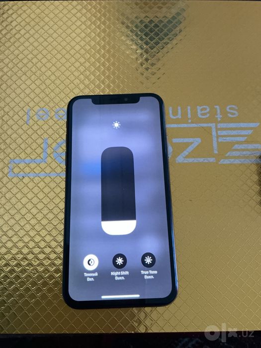 Iphone xs ideal.