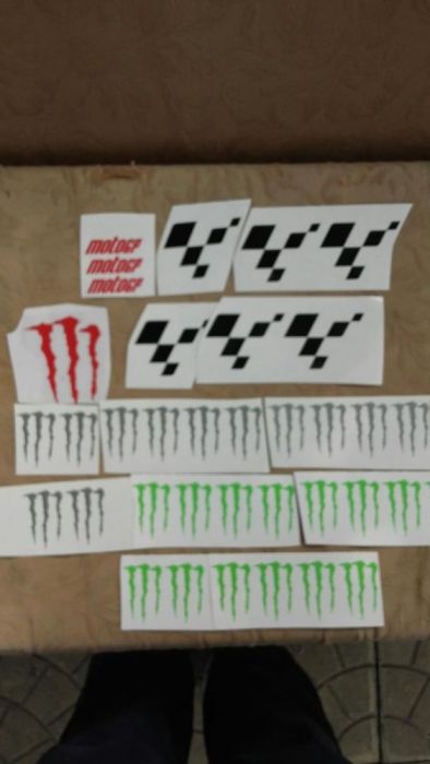 Vand stikere Dacia, Aprilia - Monster