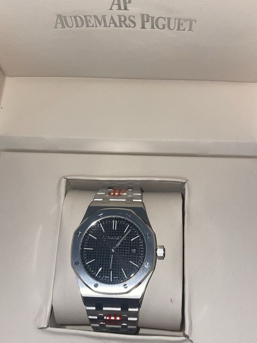 Часовници Audemars Piguet топ качество и топ луксозно с кутия и сертификат