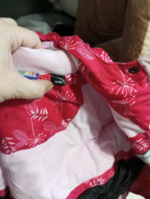 Продам костюм на девочку