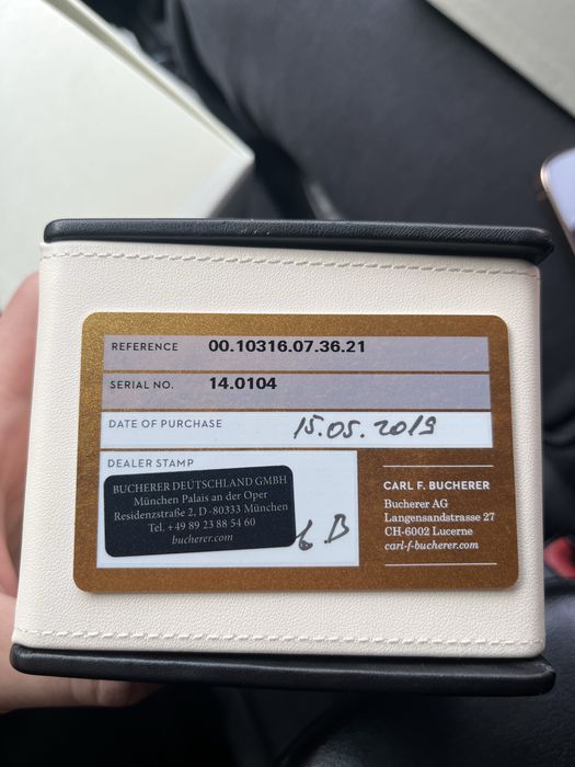 Carl F.Bucherer Gold 750