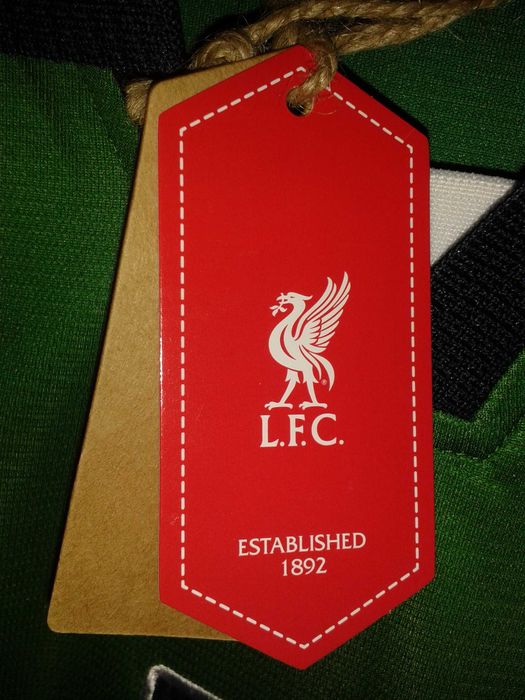 100% Оригинал! Liverpool/Ливърпул фланелка/тениска!