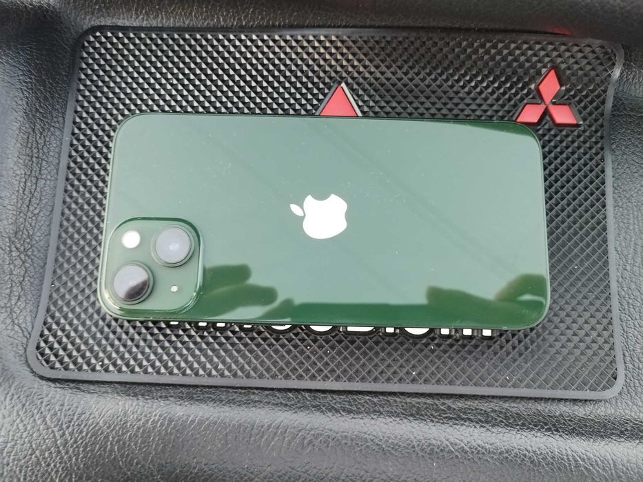 IPhone 13 без ремонта