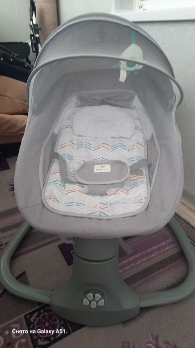 Шезлонг детский электрический