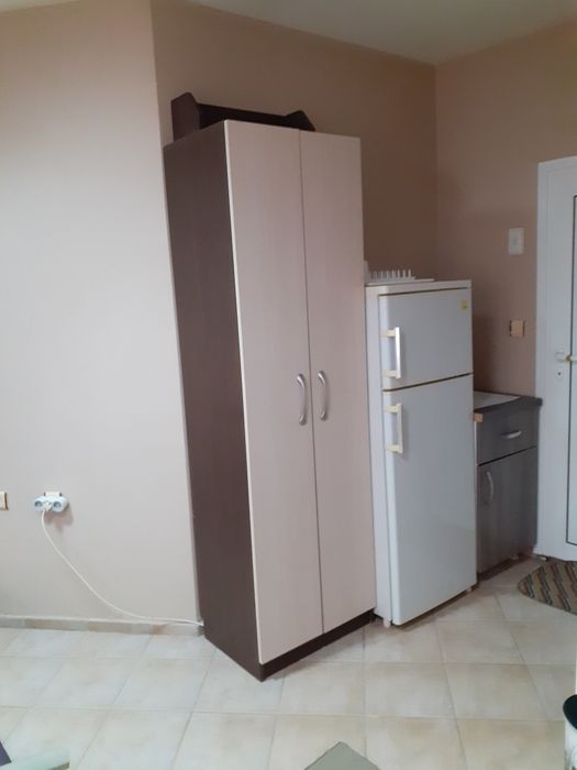 Дава се под наем Едностаен апартамент в Варна, Пристанище Варна - 26 кв.м за 30.6 € - Снимка #1