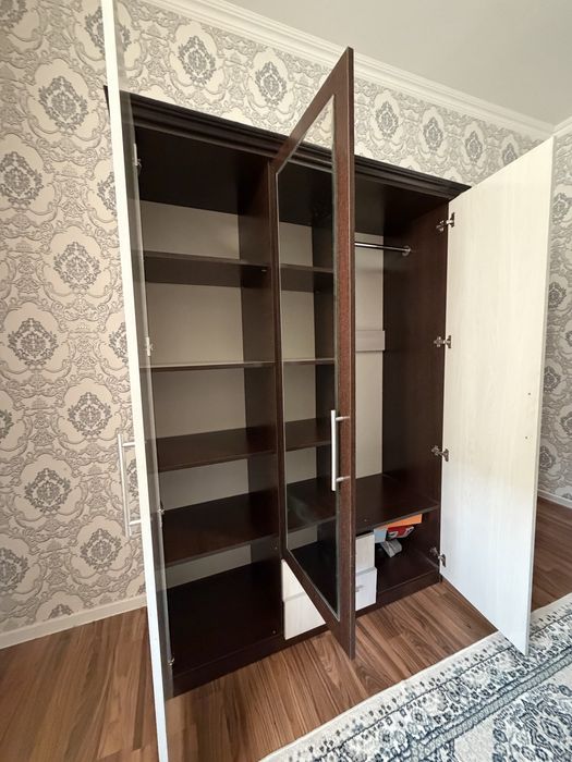 Киімге арналған шкаф срочно сатылады