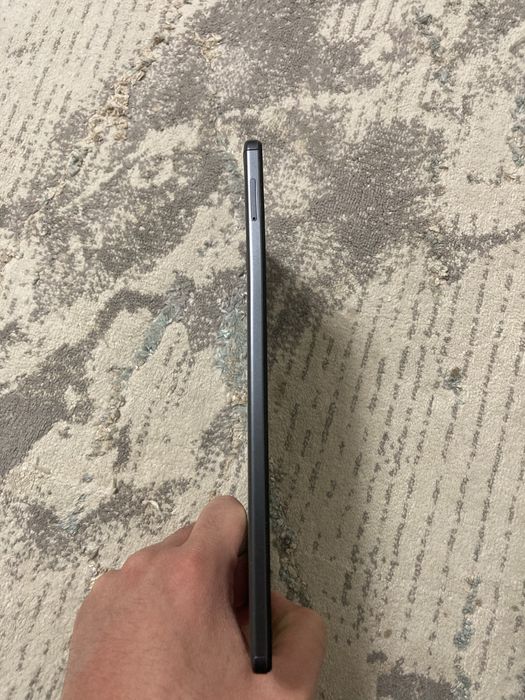 продам планшет samsung tab a7 lite