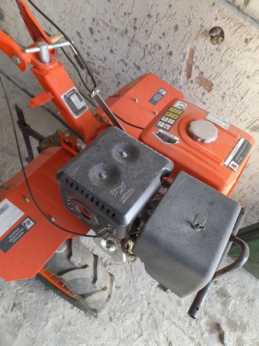 Продам мотоблок хасар 15 лош.